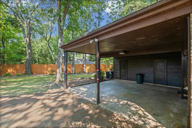 2609 CAVERSHAM CV, Memphis, TN 38119