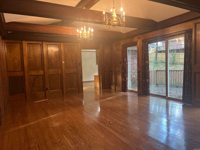 3214 N Rodney Paraham Road, Little Rock, AR 72212