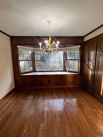 3214 N Rodney Paraham Road, Little Rock, AR 72212