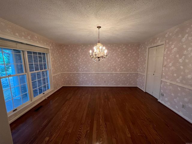 3214 N Rodney Paraham Road, Little Rock, AR 72212