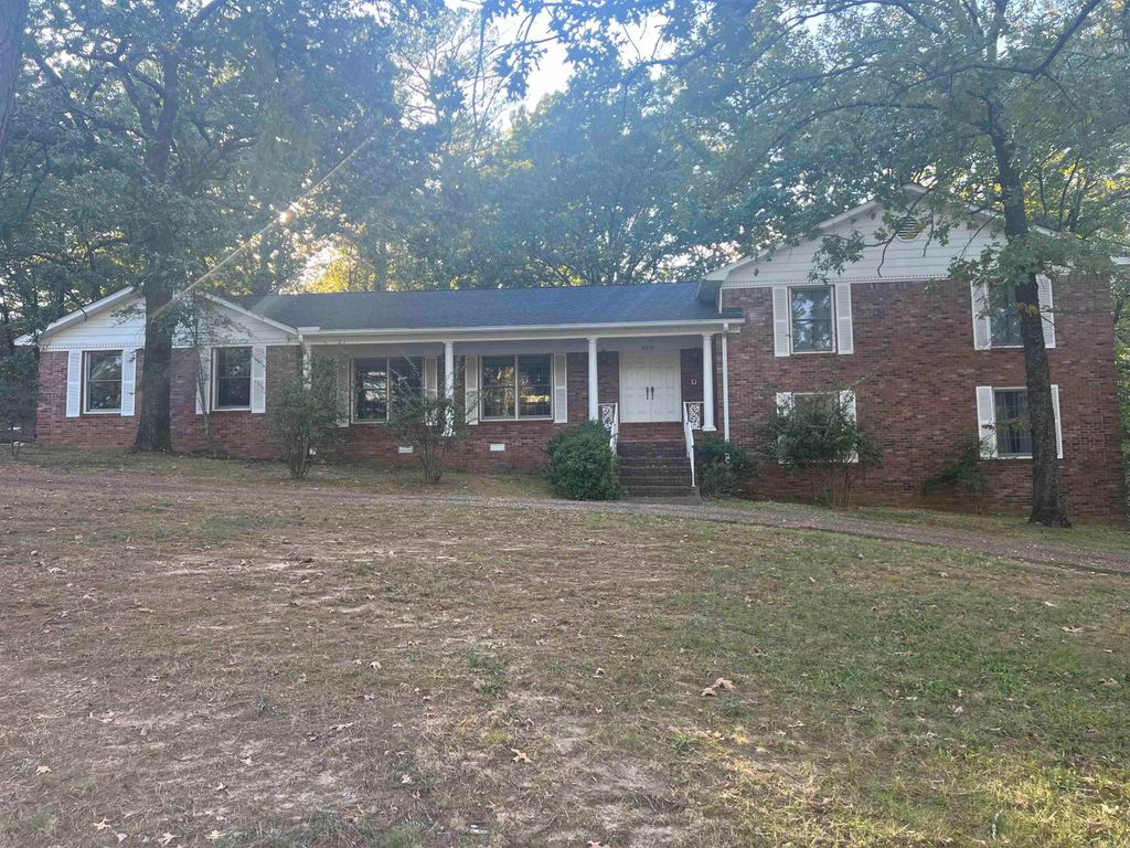 3214 N Rodney Paraham Road, Little Rock, AR 72212