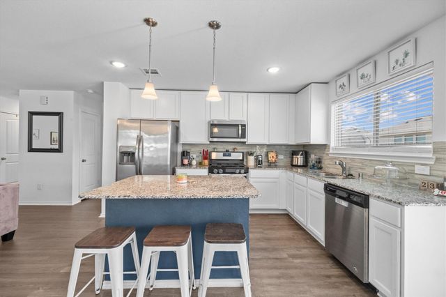 2129 Cedar Way Drive, Conroe, TX 77301