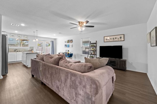 2129 Cedar Way Drive, Conroe, TX 77301