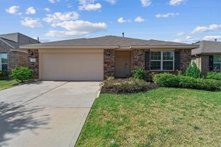 2129 Cedar Way Drive, Conroe, TX 77301