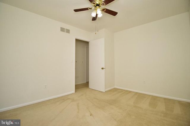 18 N SPRINGVIEW DR, Dover, DE 19901