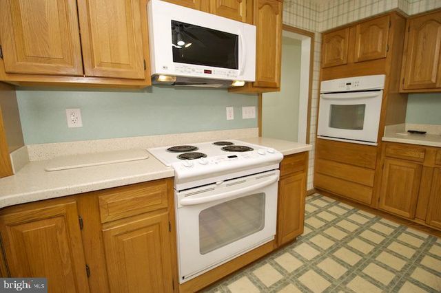 18 N SPRINGVIEW DR, Dover, DE 19901