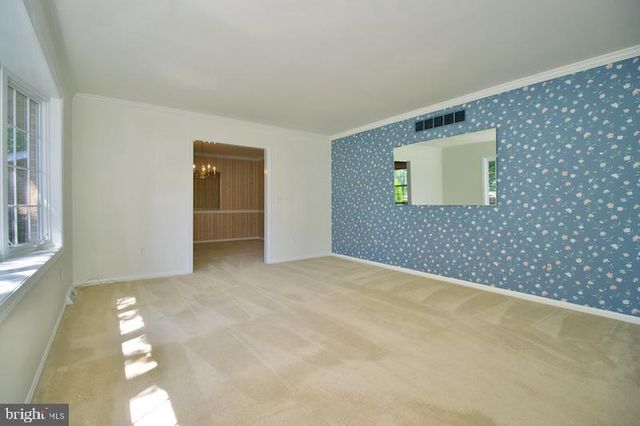 18 N SPRINGVIEW DR, Dover, DE 19901