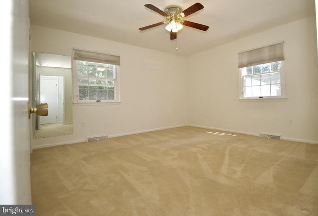 18 N SPRINGVIEW DR, Dover, DE 19901