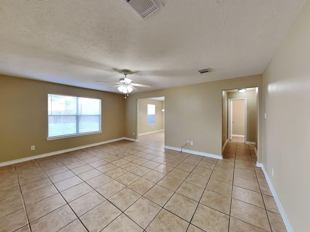1515 Glasholm Drive, Houston, TX 77073