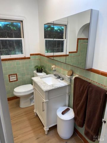 180 Farragut Ave, Vallejo, CA 94590