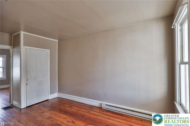 934 West Pine Street, Allentown City, PA 18102