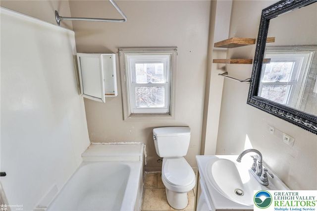 934 West Pine Street, Allentown City, PA 18102