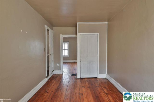 934 West Pine Street, Allentown City, PA 18102