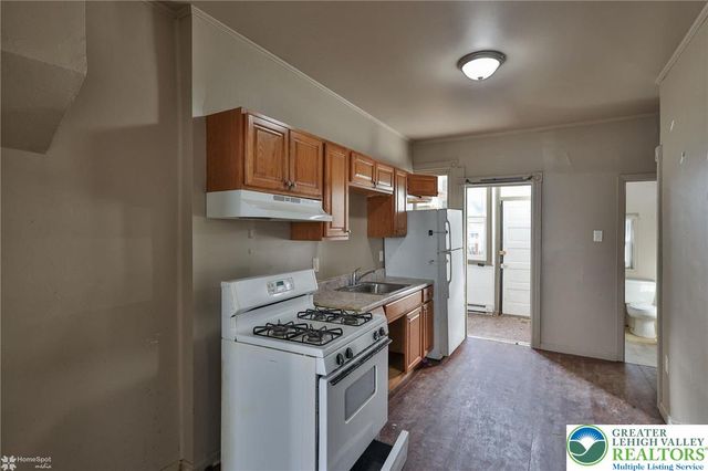 934 West Pine Street, Allentown City, PA 18102