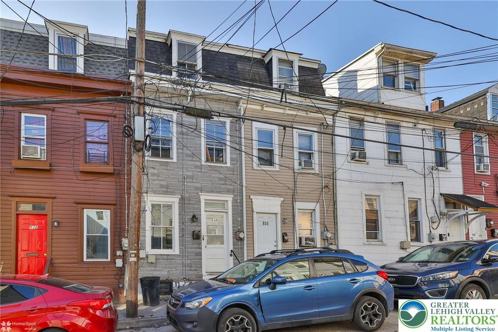 934 West Pine Street, Allentown City, PA 18102