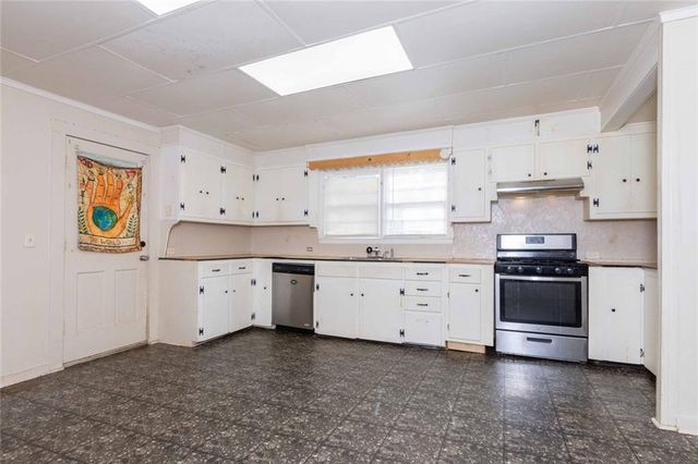 1716 Green Street NE, Conyers, GA 30012