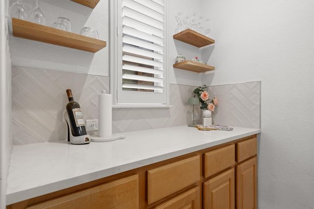 513 Echo PASS, Liberty Hill, TX 78642