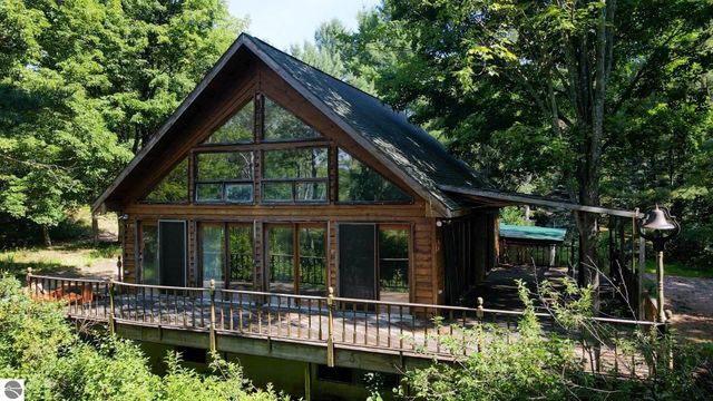 1693 Lake Louise Road, Interlochen, MI 49643
