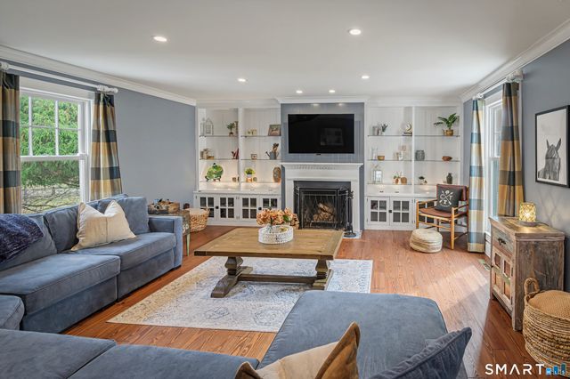 773 Ridgebury Road, Ridgefield, CT 06877