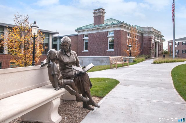 773 Ridgebury Road, Ridgefield, CT 06877