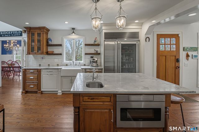 773 Ridgebury Road, Ridgefield, CT 06877