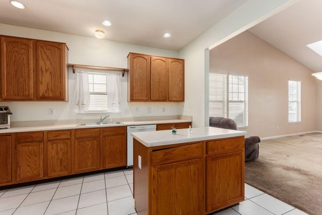 6010 Coventry Bend Drive, Hilliard, OH 43026