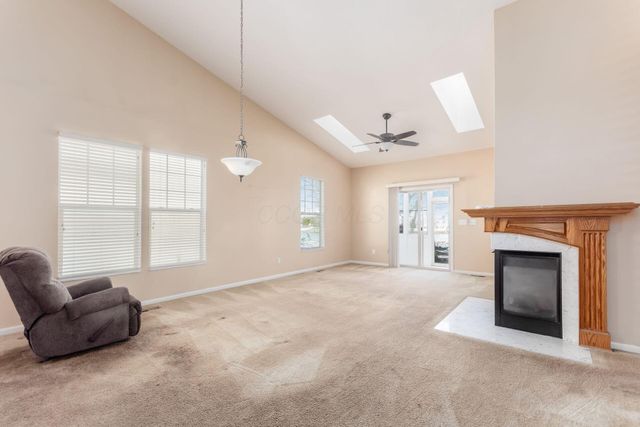 6010 Coventry Bend Drive, Hilliard, OH 43026