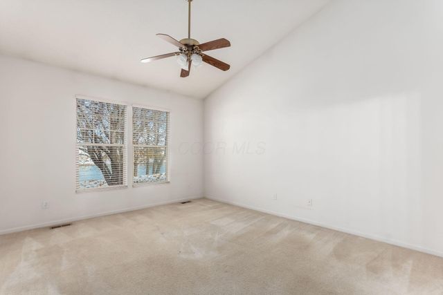 6010 Coventry Bend Drive, Hilliard, OH 43026