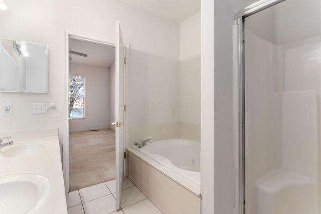 6010 Coventry Bend Drive, Hilliard, OH 43026