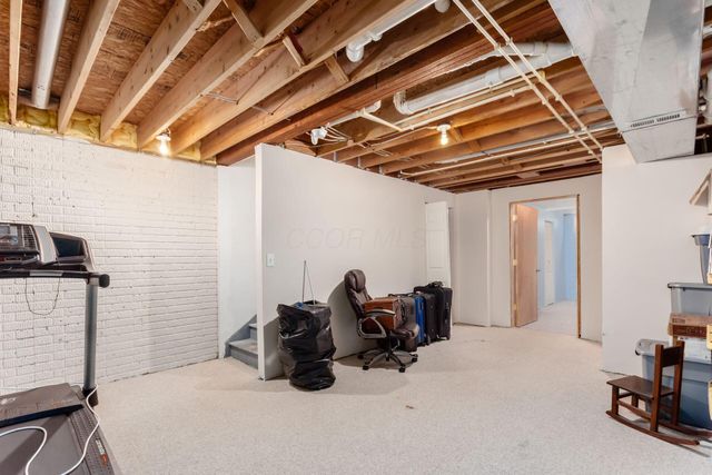 6010 Coventry Bend Drive, Hilliard, OH 43026