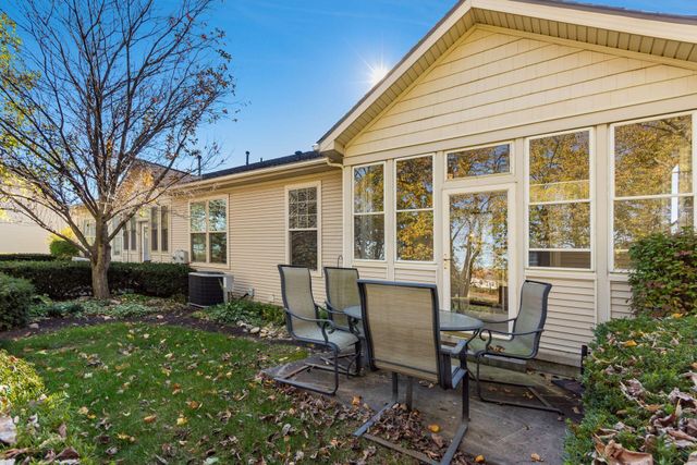 6010 Coventry Bend Drive, Hilliard, OH 43026