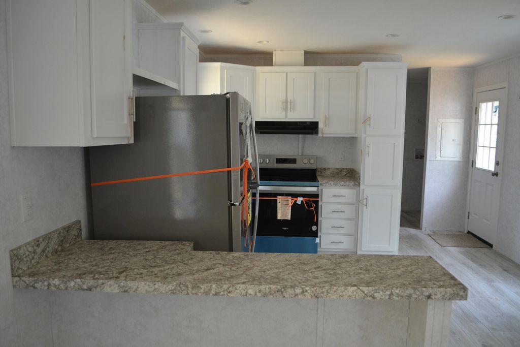 84 Sanford Road 13, Alfred, ME 04002 — photo 4