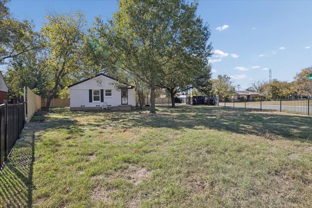 1626 Crest Ridge Drive, Dallas, TX 75228