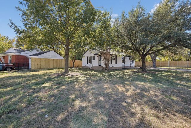 1626 Crest Ridge Drive, Dallas, TX 75228