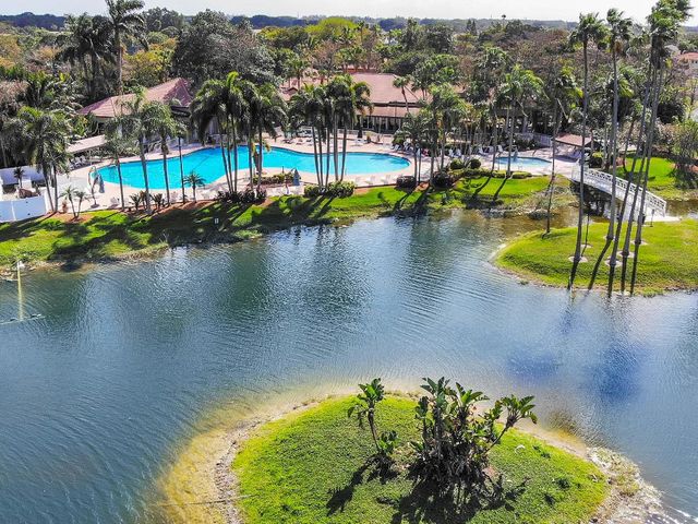 10900 Haydn Drive, Boca Raton, FL 33498
