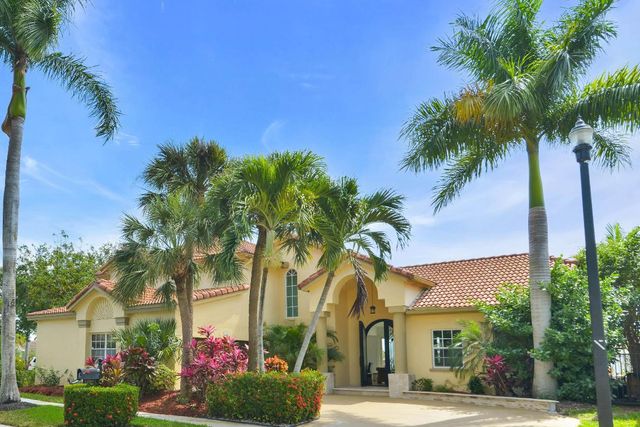 10900 Haydn Drive, Boca Raton, FL 33498