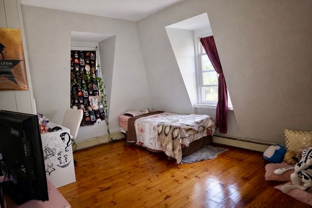 17 Fairview Street, Fitchburg, MA 01420