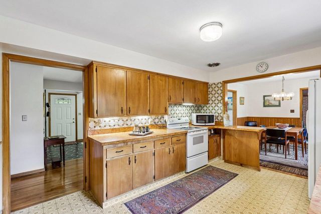 1821 Morgan Terrace, Beloit, WI 53511