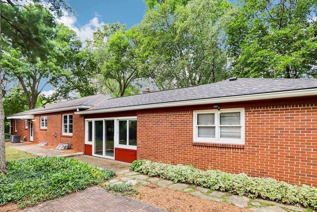 1821 Morgan Terrace, Beloit, WI 53511