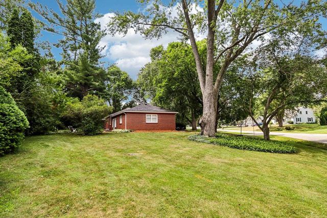 1821 Morgan Terrace, Beloit, WI 53511