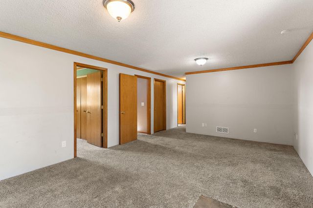 5785 Yucca Lane N, Plymouth, MN 55446