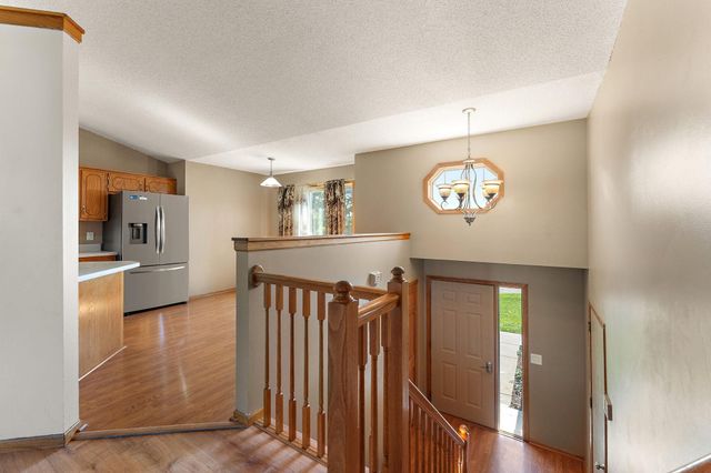 5785 Yucca Lane N, Plymouth, MN 55446