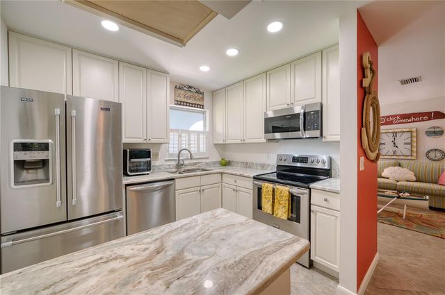 3807 41ST STREET COURT W, Bradenton, FL 34205