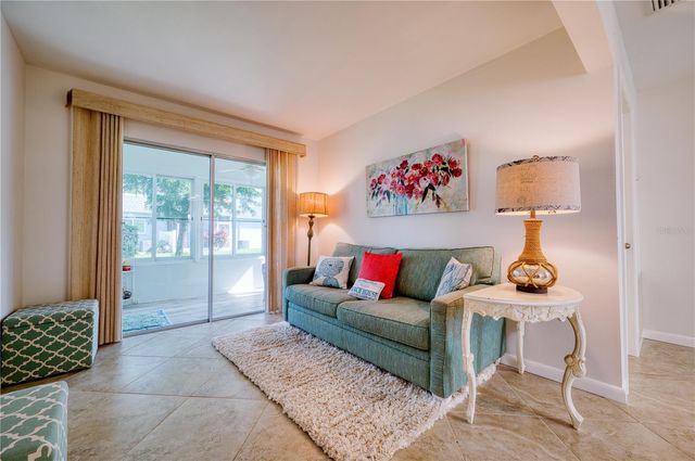 3807 41ST STREET COURT W, Bradenton, FL 34205