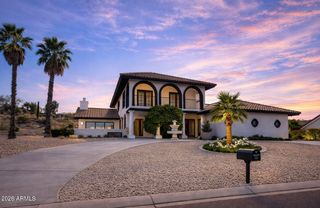 16829 E NICKLAUS Drive, Fountain Hills, AZ 85268