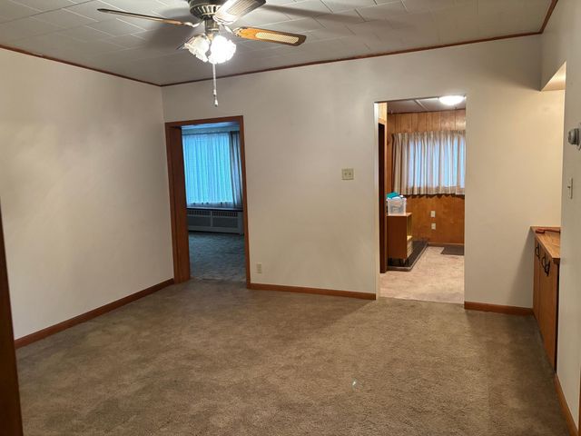 195 S Monroe Street, Thompson, IA 50478