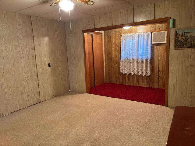 195 S Monroe Street, Thompson, IA 50478