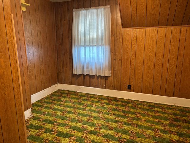 195 S Monroe Street, Thompson, IA 50478