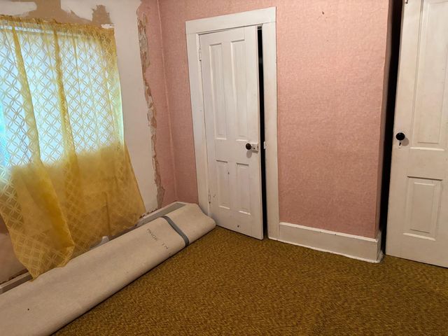 195 S Monroe Street, Thompson, IA 50478