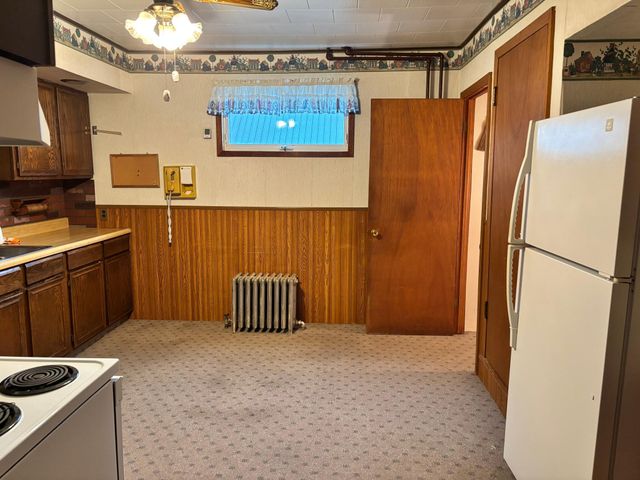 195 S Monroe Street, Thompson, IA 50478